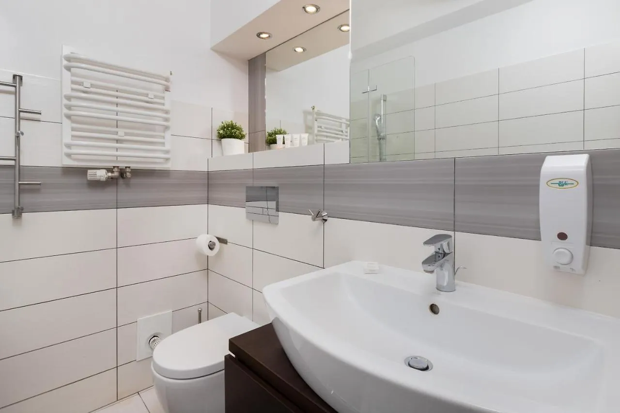 Apartament Apartament Myśliwska by Renters Gdańsk 0*,  Polska