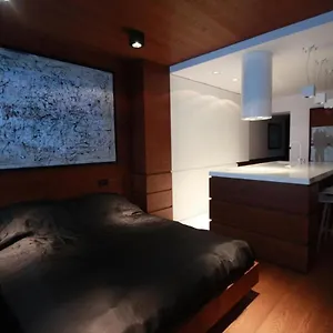 https://modern-resto-apartments.krakowhotelspoland.com