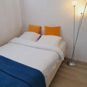 https://apartament-park-saski.warsawhotelspoland.com